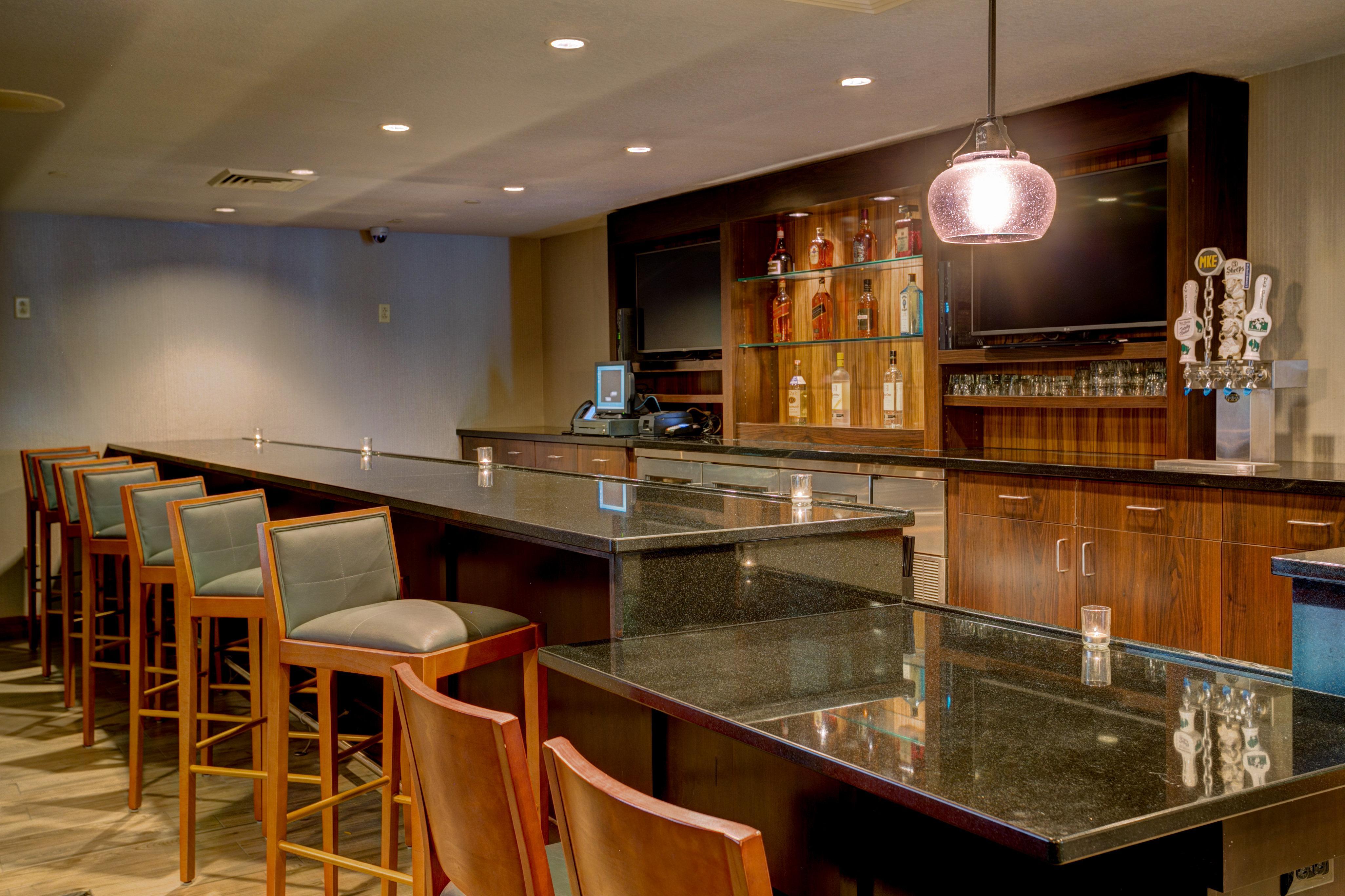 Holiday Inn Milwaukee Airport By Ihg Zewnętrze zdjęcie